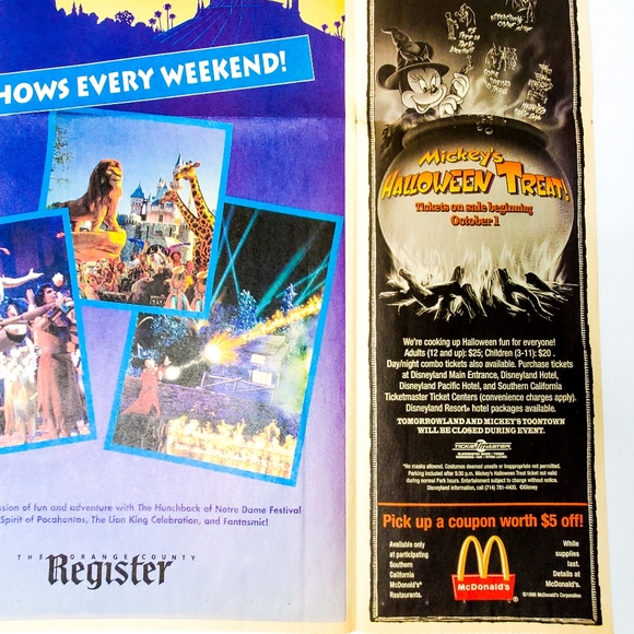 Vintage 90s 1996 DLR Disneyland Farewell to Main Street Electrical Parade Poster - Picture 8 of 16